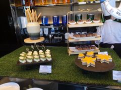 -唐拉雅秀酒店-西锦汇空中BBQ·思创餐厅
