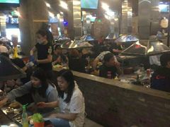 -马路牙子烧烤音乐酒馆(望京店)