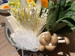 -小山日本料理(兴业太古汇店)