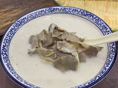 羊肉汤（多肉）-穆得·老周家牛肉烧饼(普利街店)