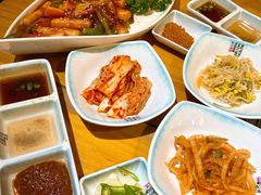 -唯成•韩国炭火烤肉 유성고기