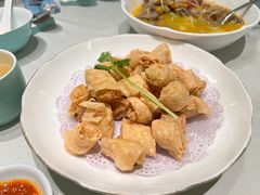 虎皮臭豆腐-蝶园·装修中(BFC外滩金融中心店)