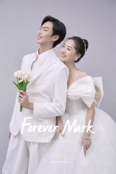 -二十一世纪婚纱摄影(省府前街店)