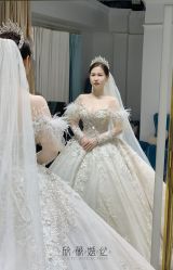 -欣薇婚纱(新源乐汇城店)