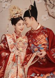 -麦田·婚纱摄影(天河新天地店)
