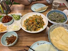 -合合春饼·酱骨·东北菜(潘家园店)