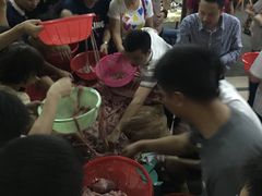-标记美食新鲜猪杂(兴南大道店)