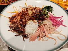 -福照楼汽锅鸡·云南菜(火车站锦江店)