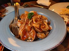 -SISTERS BAR RESTAURANT川意酒馆(嘉善老市H楼店)