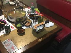 -左庭右院鲜牛肉火锅(金山万达店)