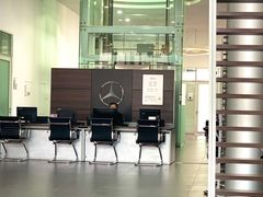 -杭州中升之星奔驰4S店(滨江店)