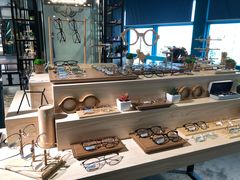-Trend1881视光·蔡司视觉(领展广场店)