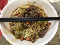 -阿阳牛腩腌面店