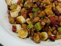 -椒香川流不息川菜馆(二七北路店)