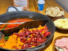 -乐闹闹重庆火鍋(民治店)
