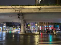 -公园前(地铁站)