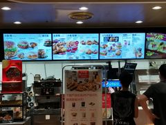 -肯德基(平江新城店)