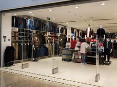 -优衣库(石家庄裕华万达广场店)