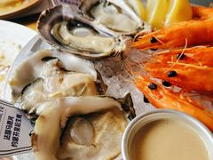 海鲜拼盘-Osteria Garden 生蚝花园餐厅(原进贤路店)