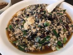 -湖泉水云间餐厅·弥勒地道菜(B座店)