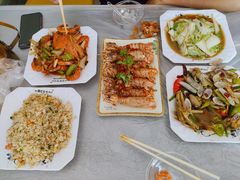 -覃记海鲜美食餐厅