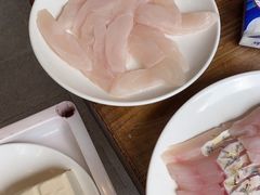 -正能量脆肉鲩火锅