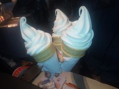 -麦当劳(政通路店)