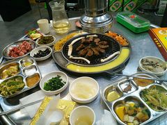 -元山烤肉店(假日广场店)