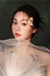 -挪娅婚纱摄影皇家会所