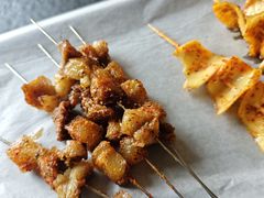 -卞二小串·鹤岗烧烤·坑烤(永定路店)