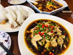 何氏凉拌鸡-天回镇何氏豆腐(总店)