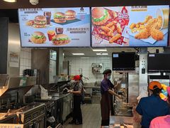 -麦当劳(华亚广场店)