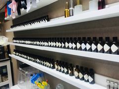 -墨more调香馆DIY自调香水(博雅国际中心B座店)