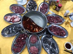 -五洞培记山庄·鲜牛肉火锅