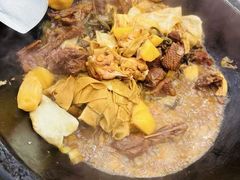 大雁锅-屯老二农家铁锅炖·行业领军者(梅江店)