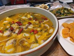 恋鱼家酸菜鱼-在宁波遇见你(中海店)