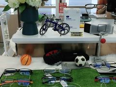 -无界眼镜MaxLess(南翔印象城店)