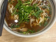 -小马牛肉面·牛骨熬制(南京博物院店)