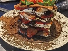 -W COLLECTIVE  DESSERT SHOP