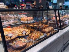 -巴黎贝甜(大宁国际商业广场店)