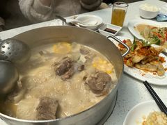 -肥仔文澳门猪骨煲(南京西路店)