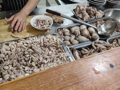 -岳记羊肠馆(陵园小区店)