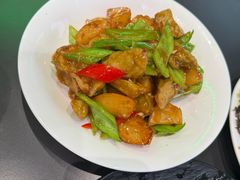 -红东阁东北菜烤肉酒馆(CROSS万象汇店)
