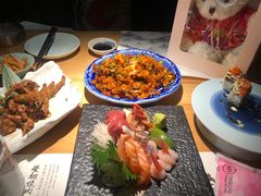 -萤初高端日料王(曲江银泰店)
