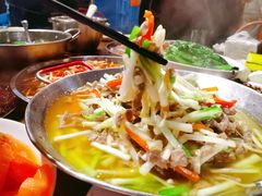 -邱金小炒·30 年盐帮江湖菜(自贡店)