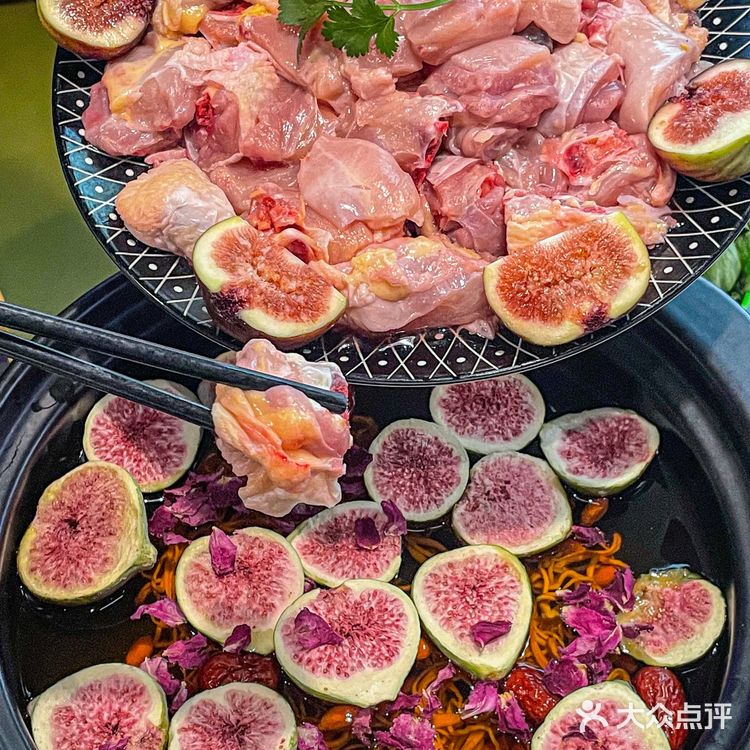 泉州不愧是大城市…竟然有无花果鸡煲