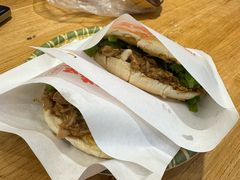 -陇上秦轩西安biangbiang面(朝龙汇店)