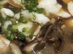 -渝是乎川渝小炒(新世界百货望京店)