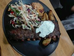 -12 Rocks Beach Bar Cafe