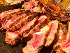 -恰餐厅及酒吧 CHAR Bar & Grill (北京丽都皇冠假日店)